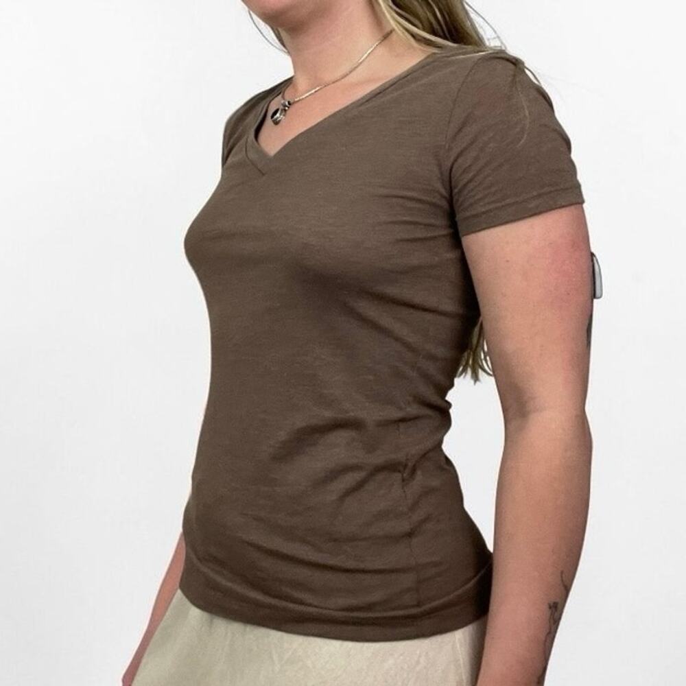 Mossimo Supply Co Brown V-Neck Short Sleeve Top - Picture 2 of 8